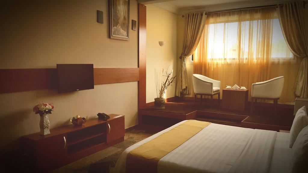 Casalinda Hotel & Gallery Resort Mobushipe Extérieur photo